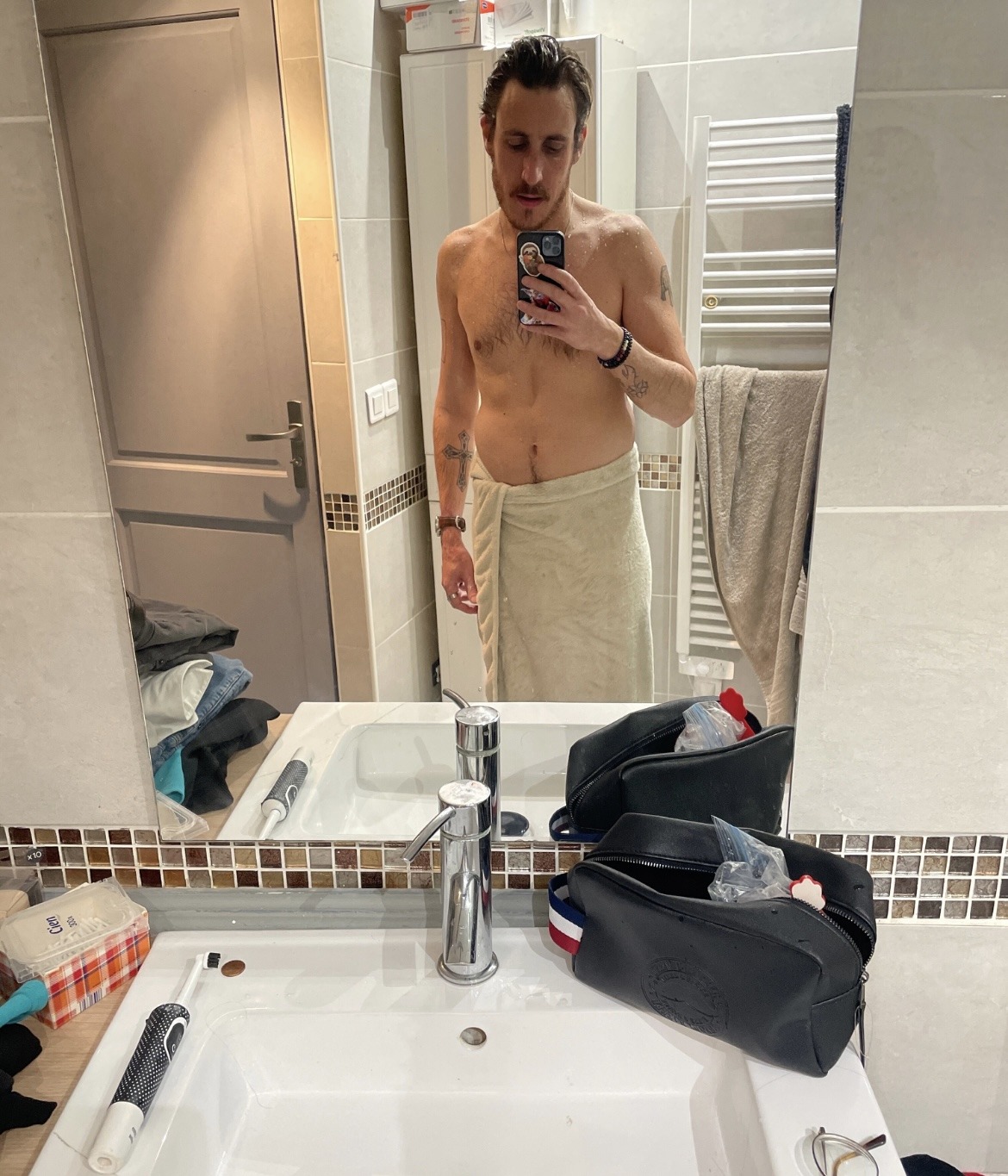 Ayyoub - Sergey - Vaud | Plans Cul